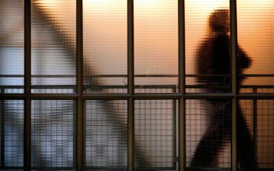El derecho a la defensa penitenciaria en Chile: cuando no hay derecho